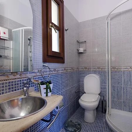 Villa Katerina With Eco Heated Pool *